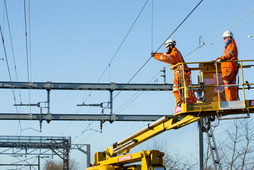Overhead-line-equipment-Fat-Choy